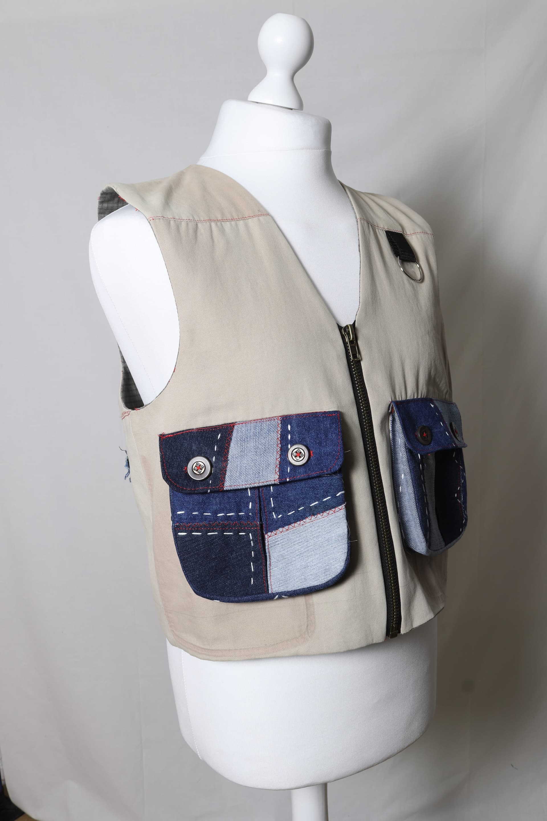 BANG! Patchwork Appliqué Utility Vest v1 thumbnail 9
