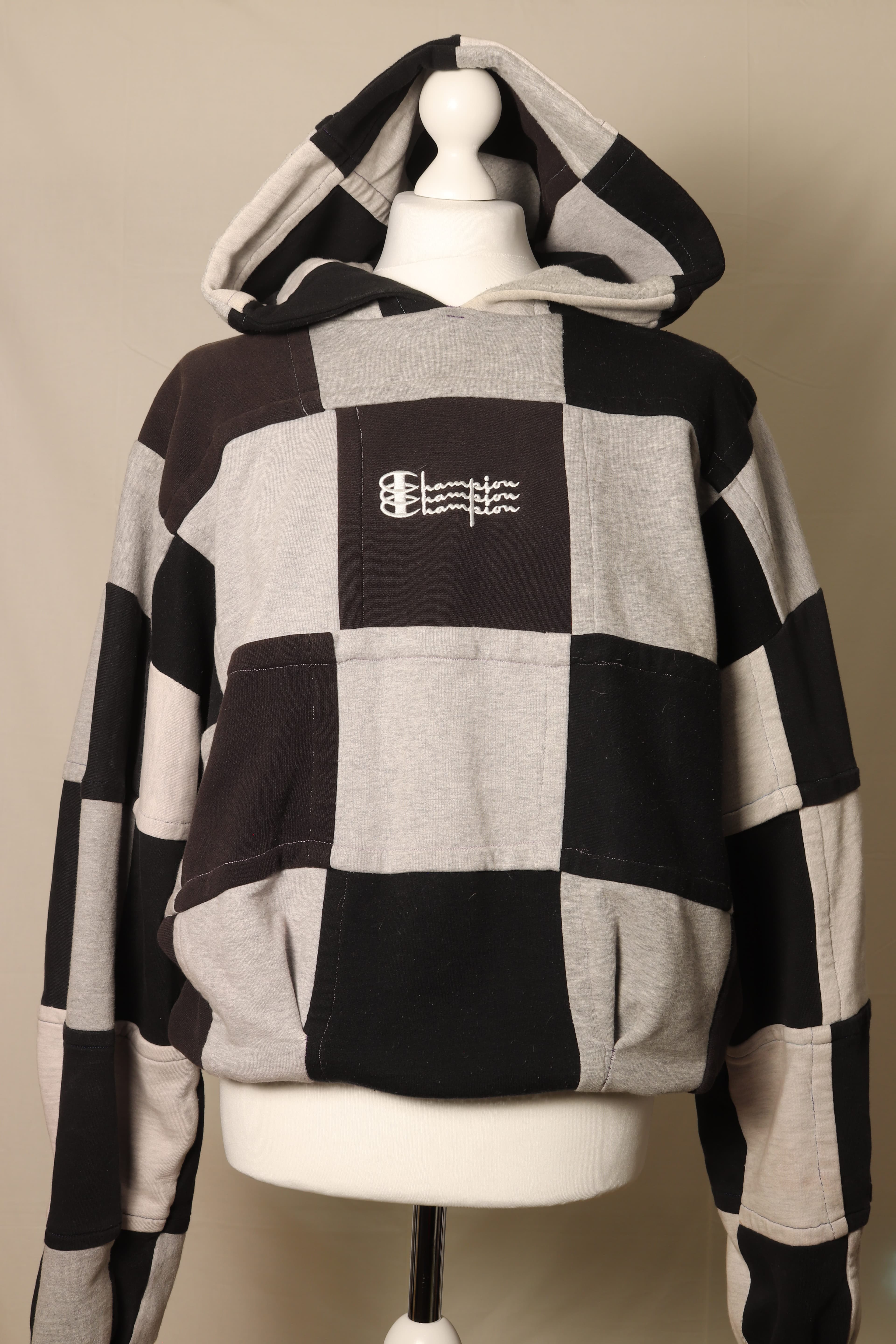 Champion Hoodie 01 alternate