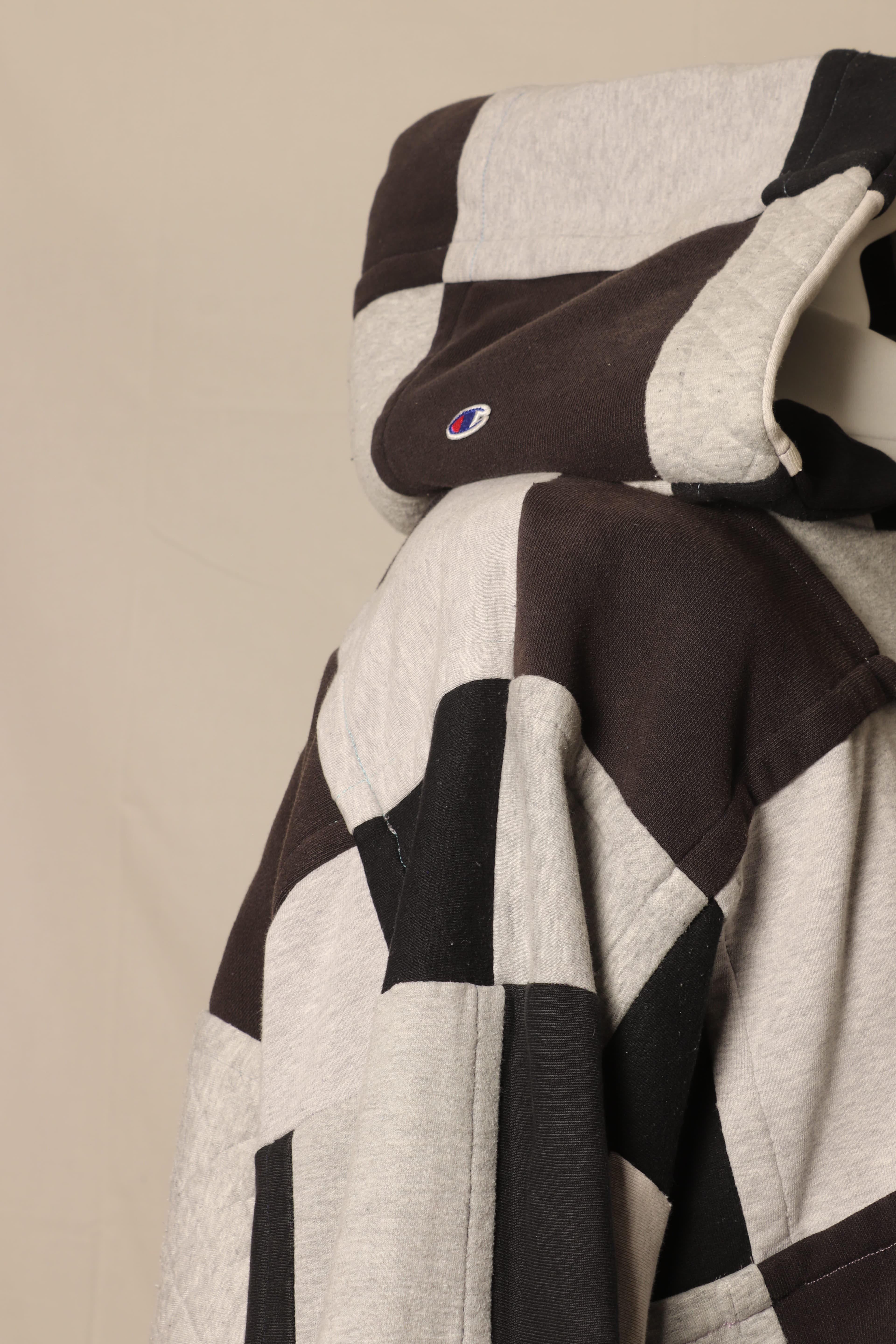 Champion Hoodie 01 thumbnail 8