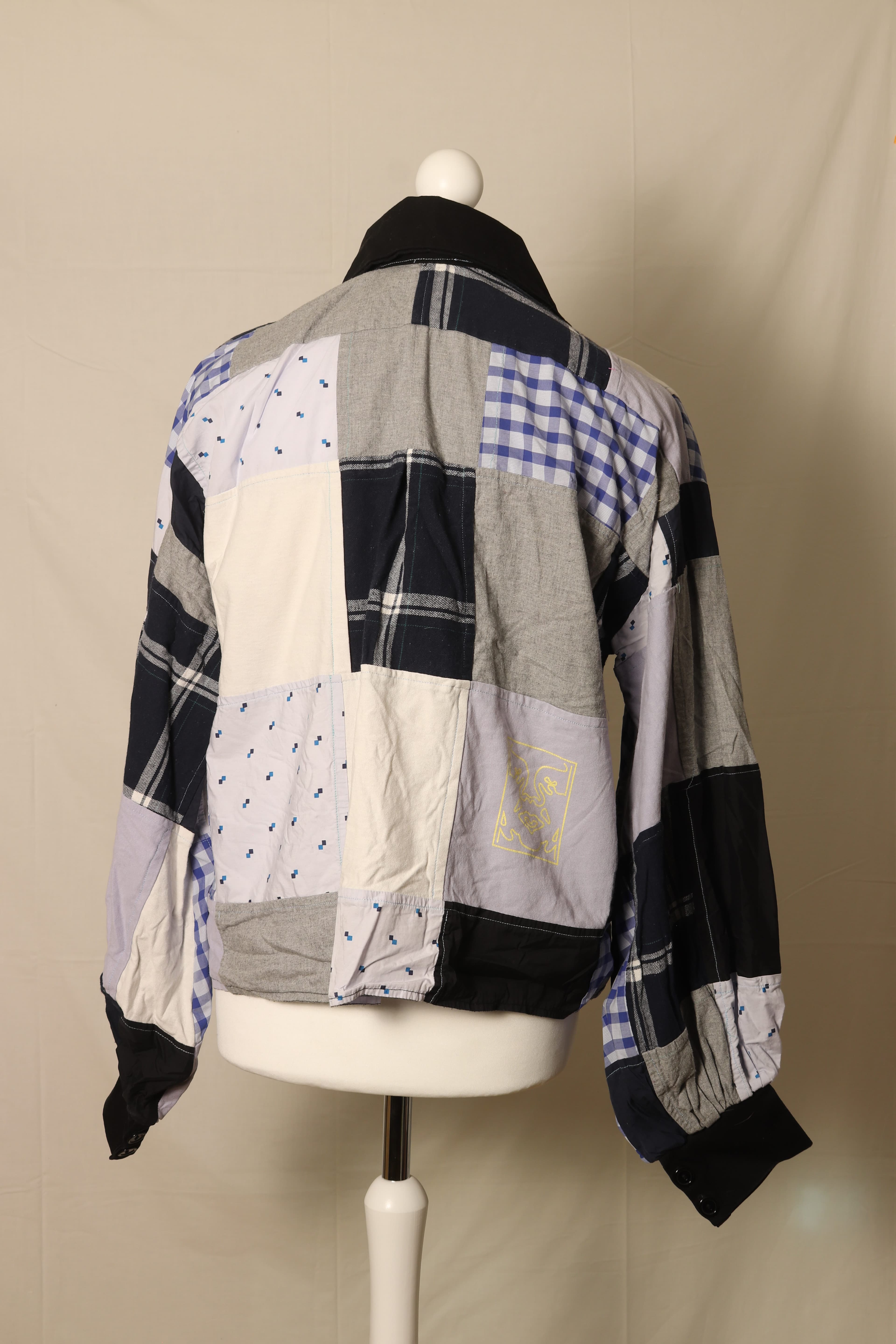 Champion Shirt 01 thumbnail 7