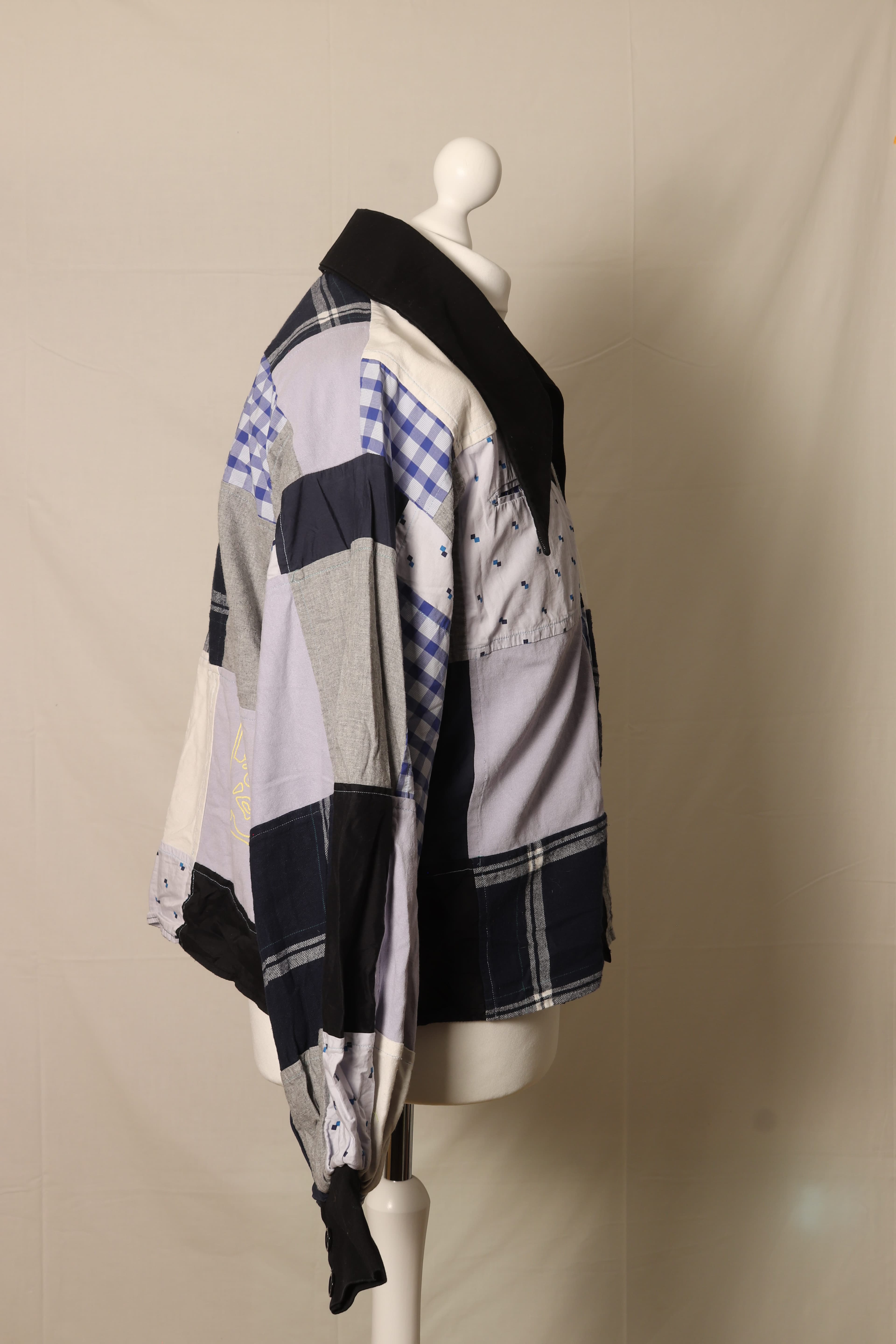 Champion Shirt 01 thumbnail 8