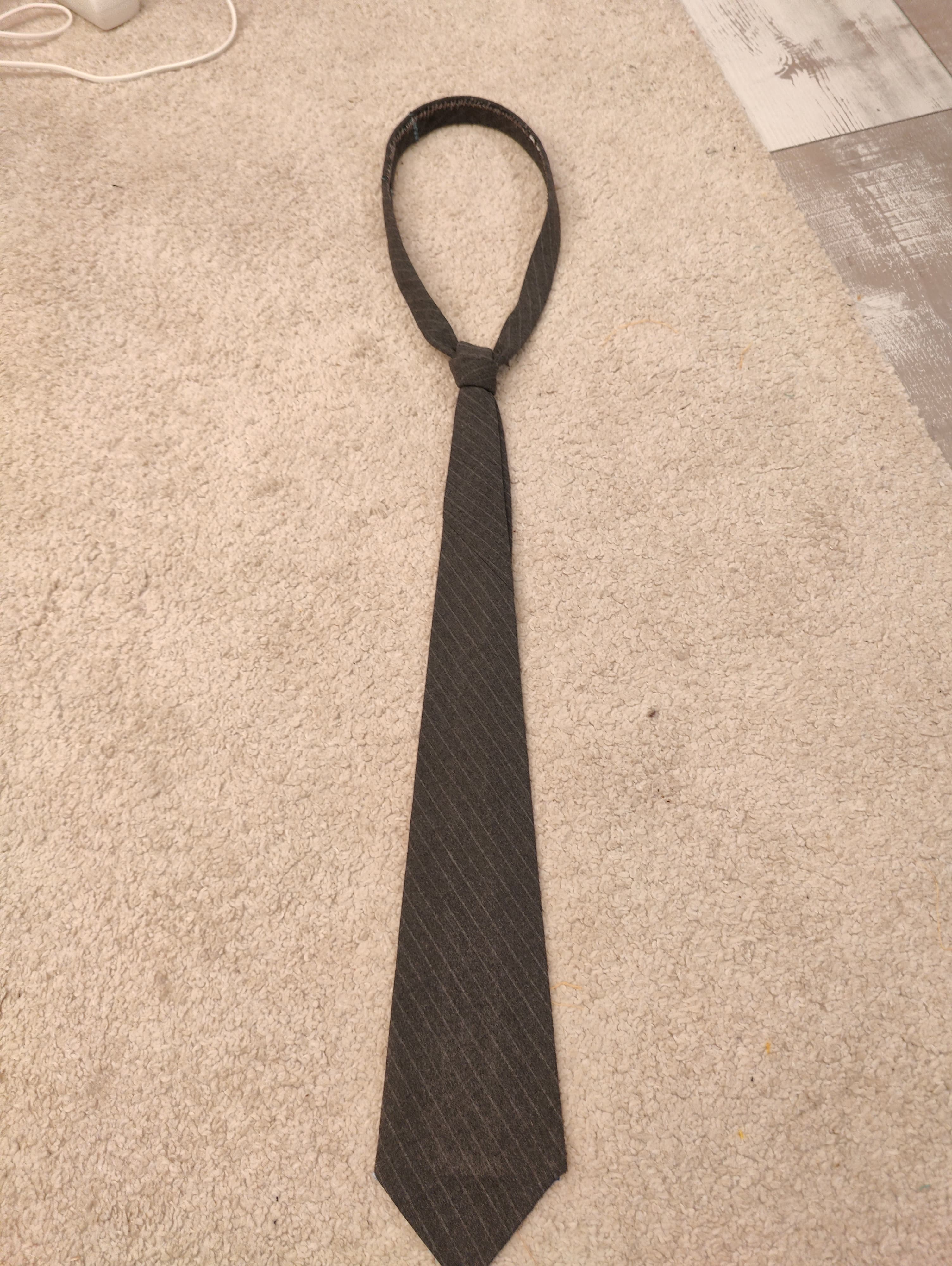 Grey Pinstripe Tie 01